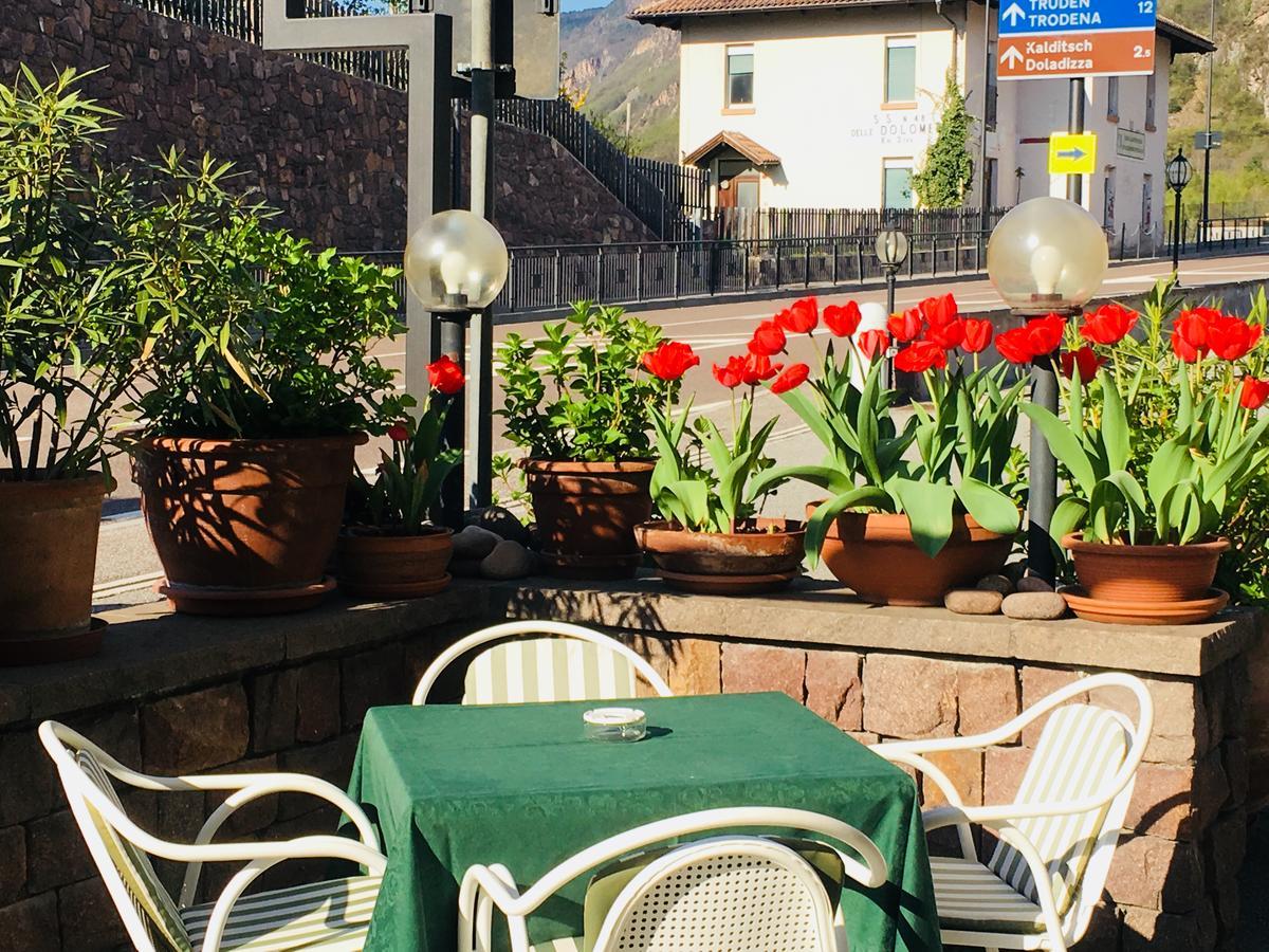 B&B Pizzeria Zur Traube Montagna Exterior foto